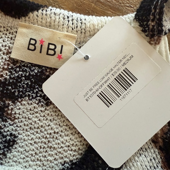 Infinity Raine Leopard Print Halter Top - Picture 3 of 5